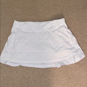 lululemon white tennis skirt size 4 regular